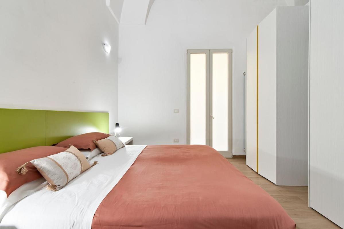 Residence De Franchis - Smart Apartments Лечче Экстерьер фото