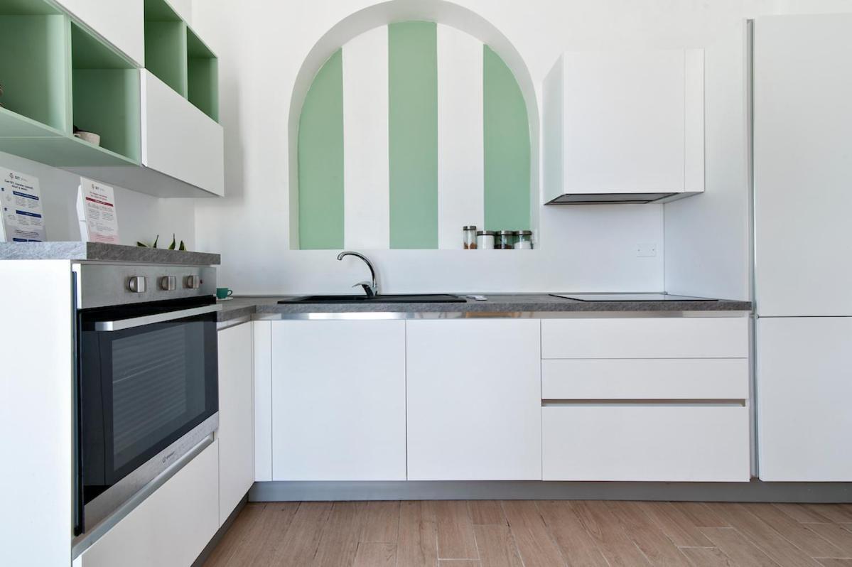 Residence De Franchis - Smart Apartments Лечче Экстерьер фото
